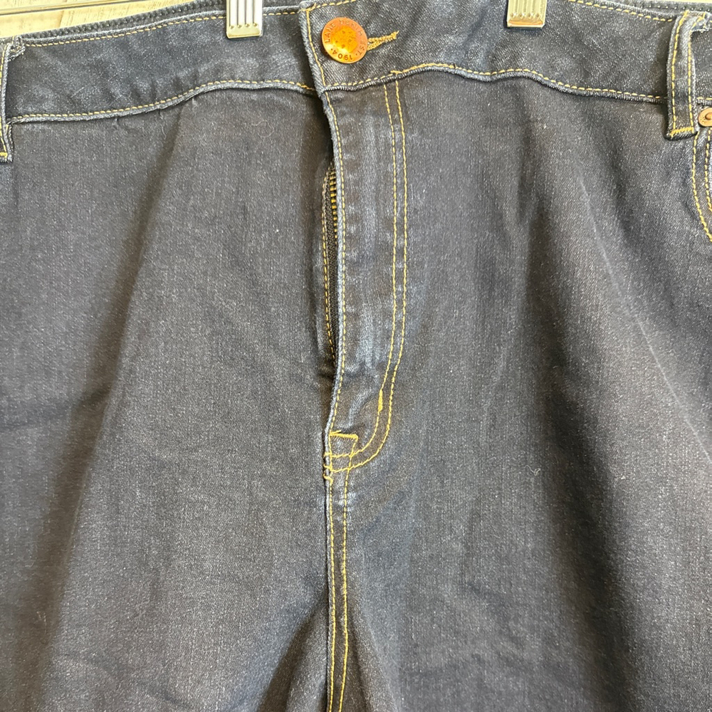 Lane Bryant girlfriend shorts SZ28 - Picture 2 of 4